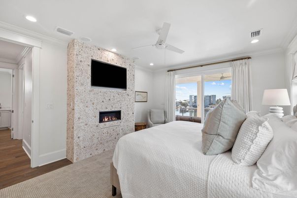 Bedroom, Fireplace, Interior, Recessed Lighting, Wood Texture Flooring