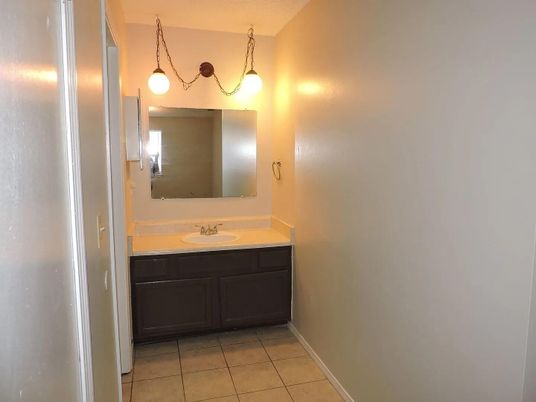 Bathroom, Interior, Pendant Lights