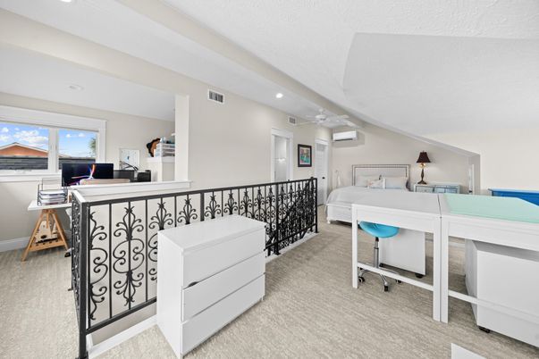 Bedroom, Home Office, Interior, Recessed Lighting