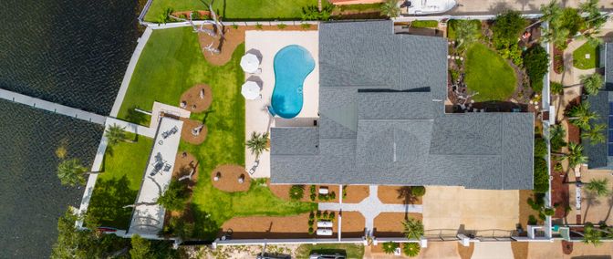 Exterior, Drone