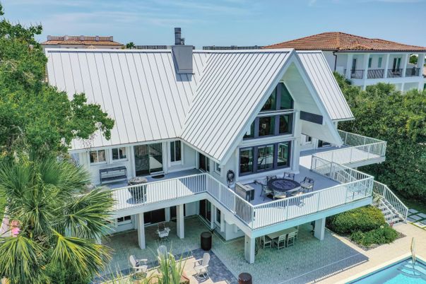 Exterior, Drone