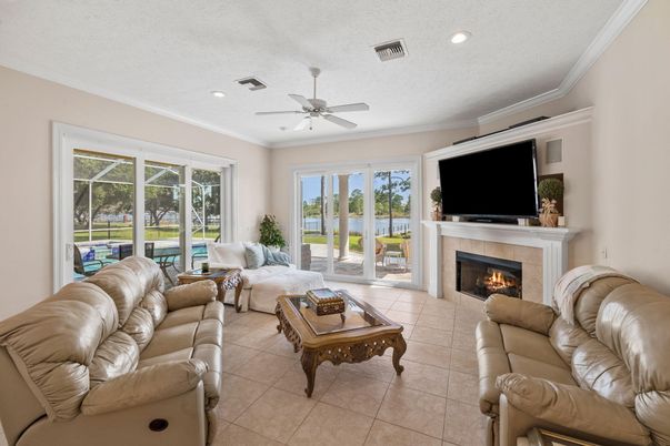 Fireplace, Interior, Living room, Recessed Lighting