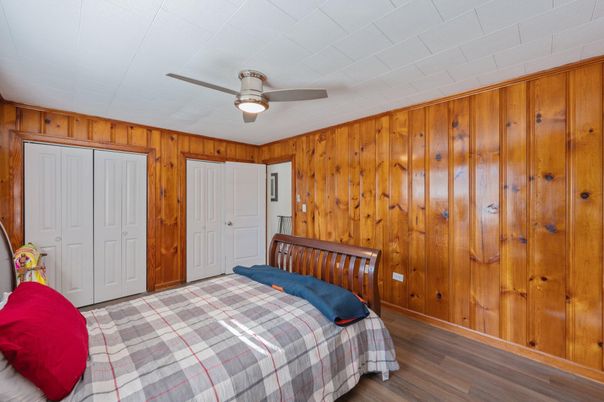 Bedroom, Interior, Wood Texture Flooring, Wooden Walls