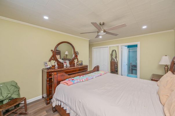 Bedroom, Interior, Recessed Lighting, Wood Texture Flooring