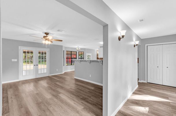 Chandelier, Empty room, Interior, Wood Texture Flooring