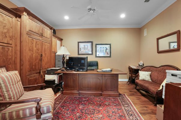 Home Office, Interior, Recessed Lighting, Wood Texture Flooring
