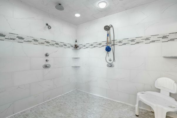 Bathroom, Interior, Marble Walls, Recessed Lighting