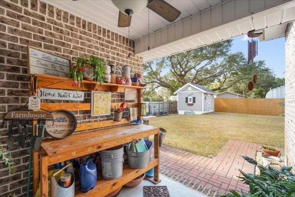 Backyard, Exterior
