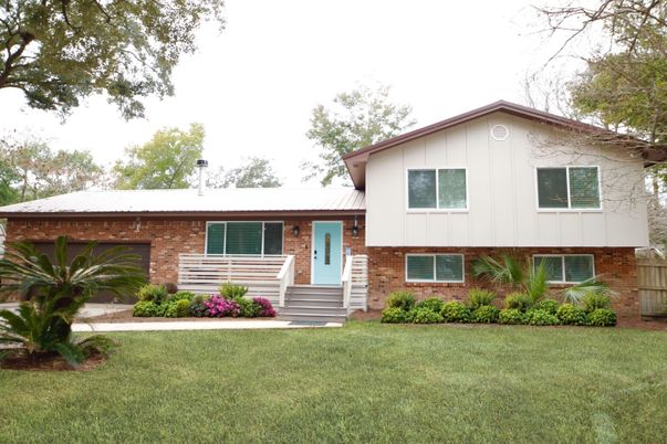 Exterior, Facade, Brick Facade, Split Level