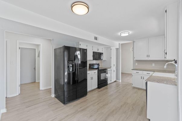 Interior, Kitchen, Stainless Steel Appliances, Wood Texture Flooring