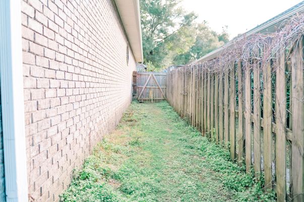 Backyard, Exterior