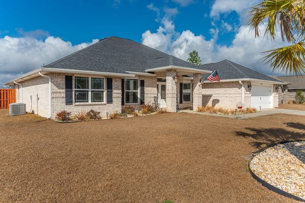Attached, Exterior, Facade, Brick Facade, Ranch