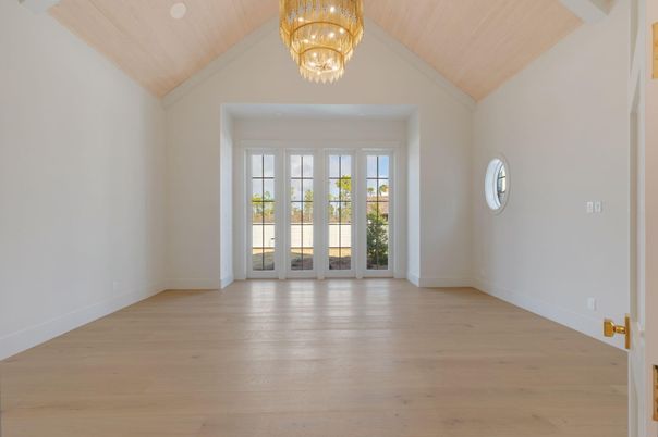Chandelier, Empty room, Interior, Wood Texture Flooring