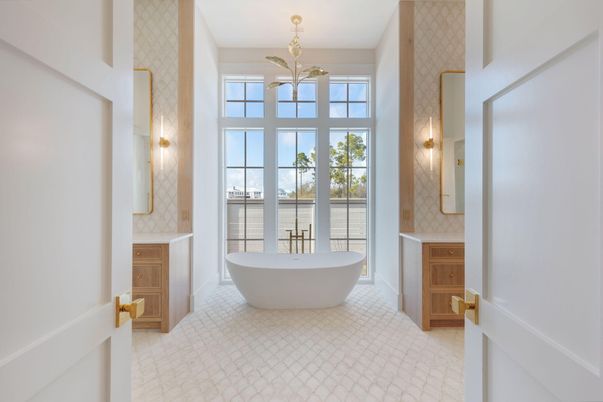 Bathroom, Free Standing Baths, Interior, Pendant Lights
