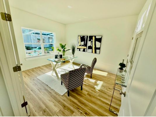 Home Office, Interior, Recessed Lighting, Wood Texture Flooring