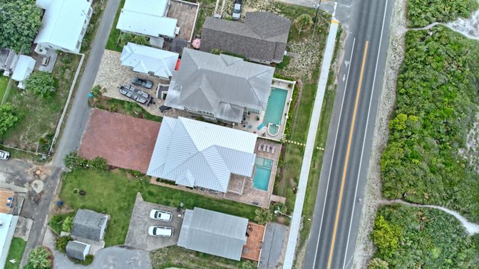 Exterior, Drone