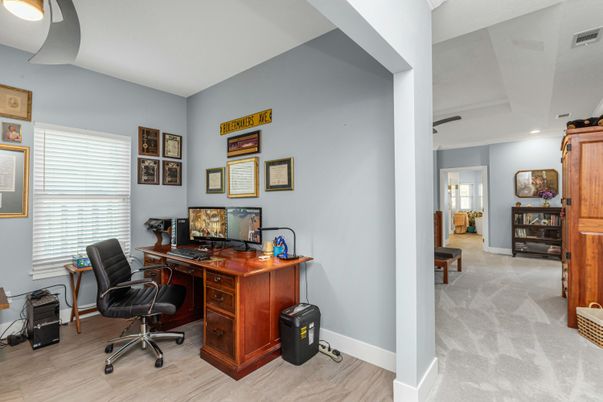 Home Office, Interior, Recessed Lighting, Wood Texture Flooring