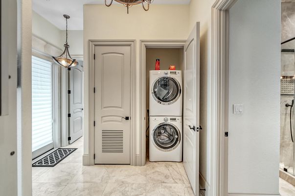 Interior, Marble, Pendant Lights, Utility Closets, Washer
