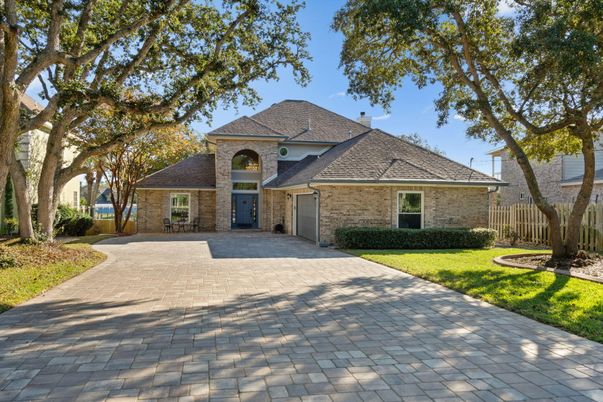 Backyard, Exterior, Facade, Brick Facade, French Provincial