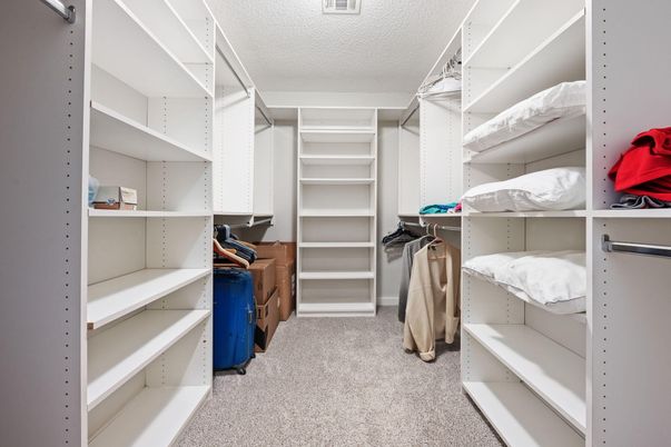Interior, Walk-in Closets