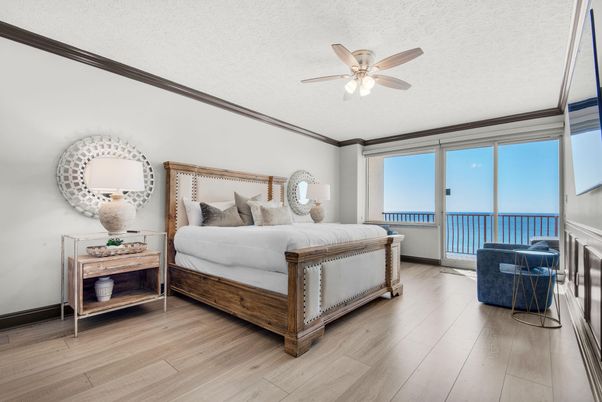 Bedroom, Interior, Water, Wood Texture Flooring