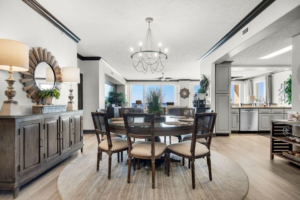 Chandelier, Dining room, Interior, Kitchen, Wood Texture Flooring