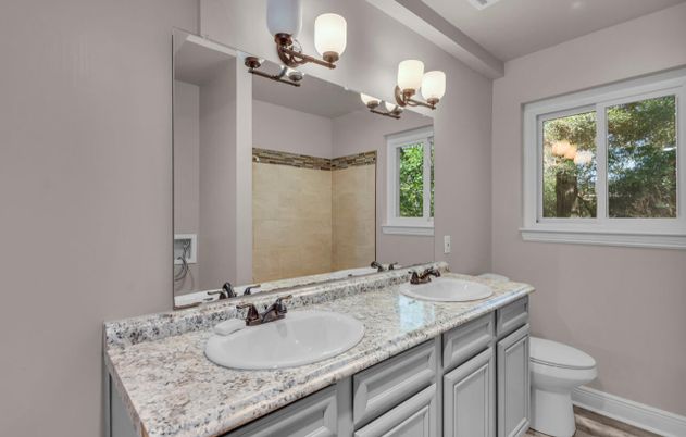 Bathroom, Dual Sink Vanities, Interior