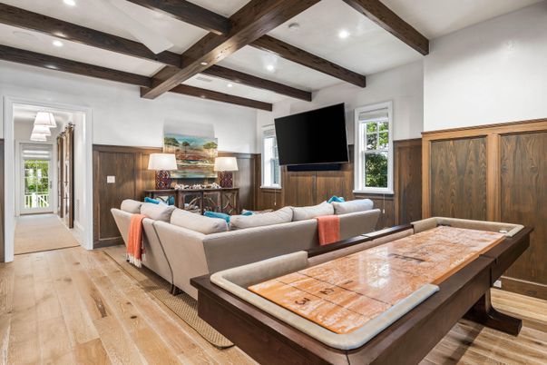 Interior, Living room, Recessed Lighting, Wooden Beams, Wood Texture Flooring