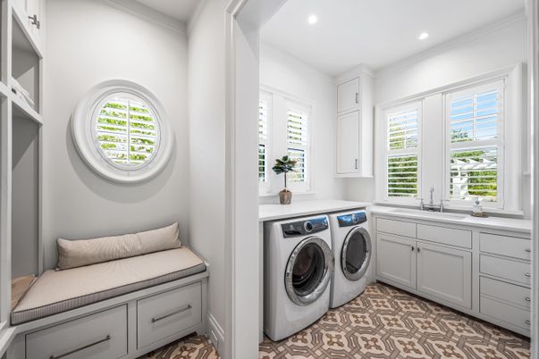Interior, Recessed Lighting, Washer