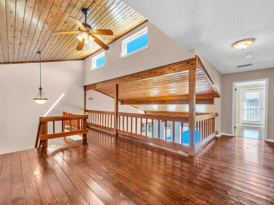 Interior, Pendant Lights, Wooden Ceilings, Wood Texture Flooring