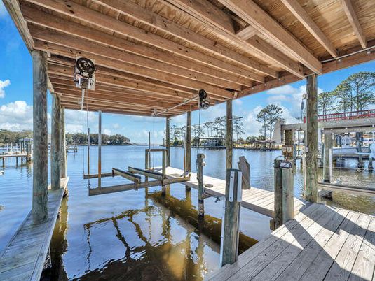 Exterior, Lake, Wooden Ceilings