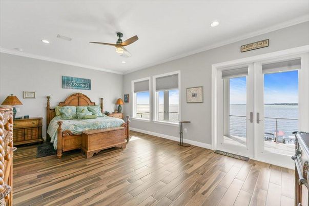 Bedroom, Interior, Recessed Lighting, Water, Wood Texture Flooring