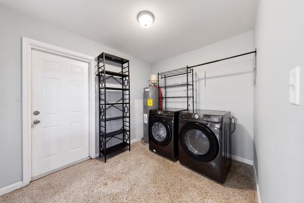 Interior, Washer