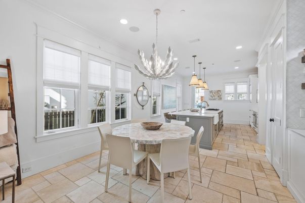 Chandelier, Dining room, Interior, Kitchen, Pendant Lights, Recessed Lighting