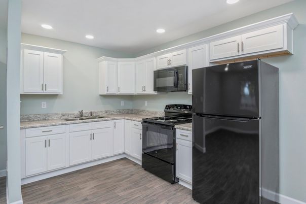 Interior, Kitchen, Recessed Lighting, Wood Texture Flooring