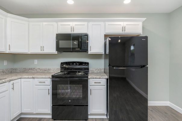 Interior, Kitchen, Recessed Lighting, Wood Texture Flooring