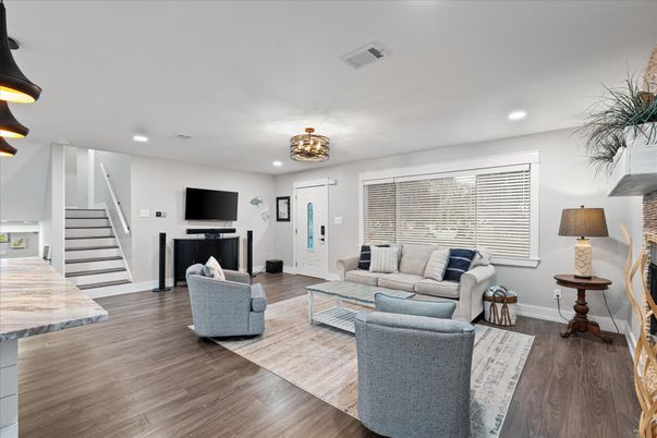 Interior, Living room, Recessed Lighting, Wood Texture Flooring
