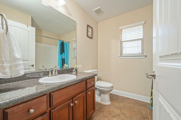 Bathroom, Interior, Tile Countertops