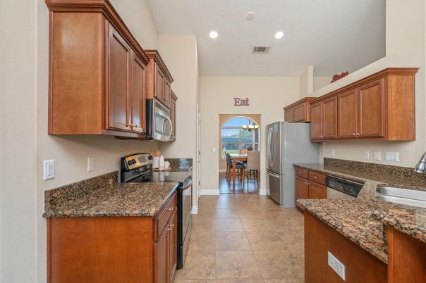 Dining room, Interior, Kitchen, Recessed Lighting
