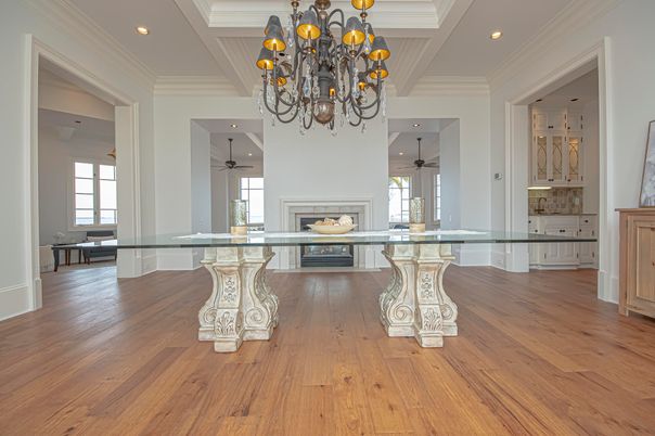 Chandelier, Fireplace, Interior, Recessed Lighting, Wood Texture Flooring