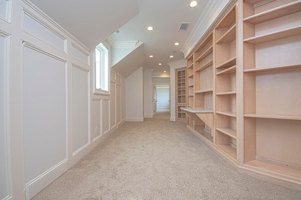 Interior, Recessed Lighting, Walk-in Closets