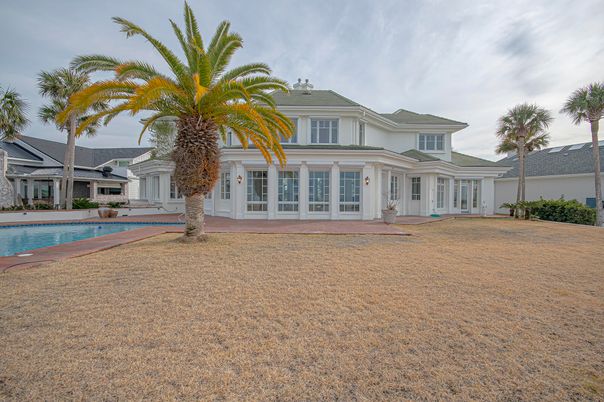 Backyard, Exterior, Pool
