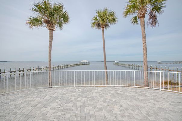 Exterior, Water