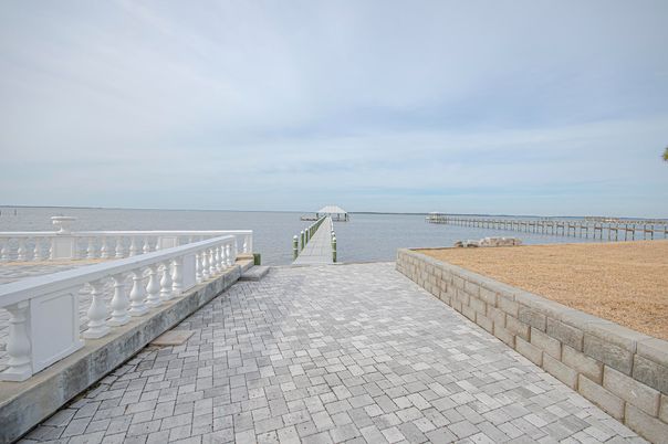 Exterior, Water
