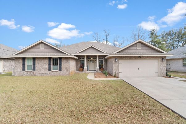 Attached, Exterior, Facade, Brick Facade, Ranch