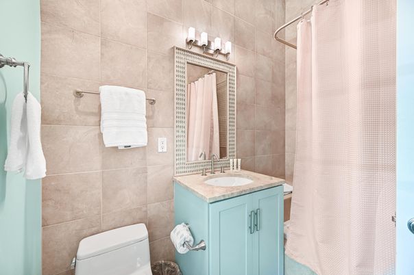 Bathroom, Interior