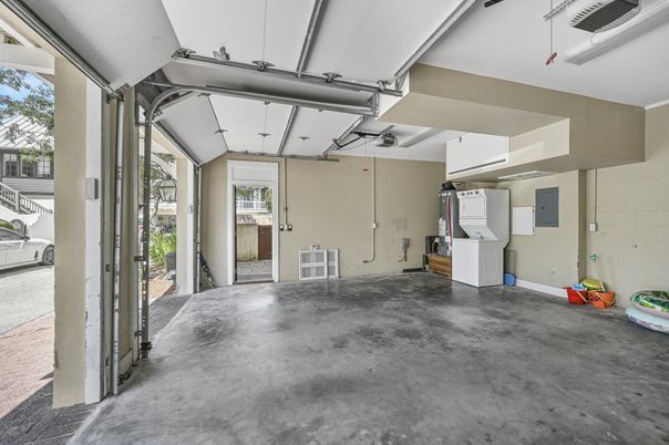 Garage, Interior