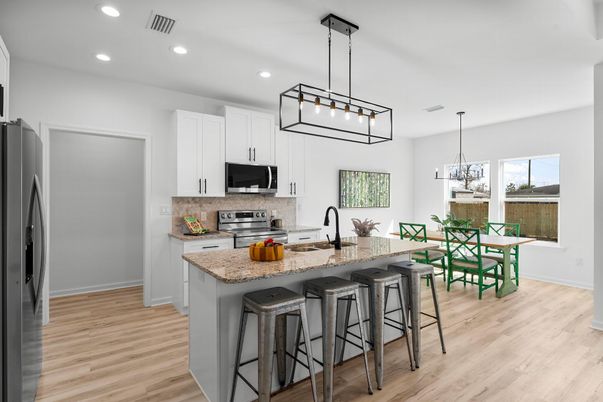 Chandelier, Dining room, Interior, Kitchen, Pendant Lights, Recessed Lighting, Wood Texture Flooring