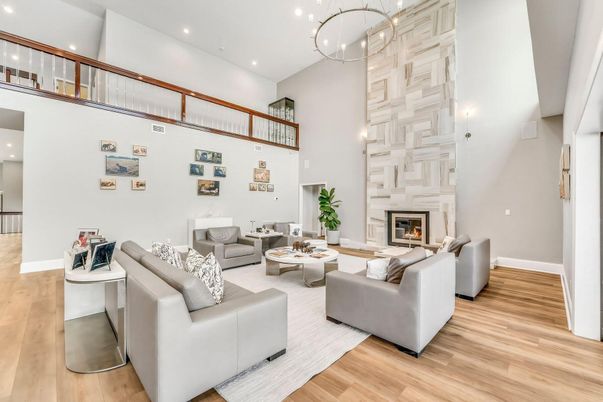Fireplace, Interior, Living room, Pendant Lights, Recessed Lighting, Wood Texture Flooring