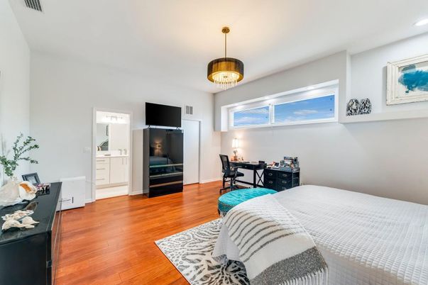 Bedroom, Home Office, Interior, Recessed Lighting, Wood Texture Flooring